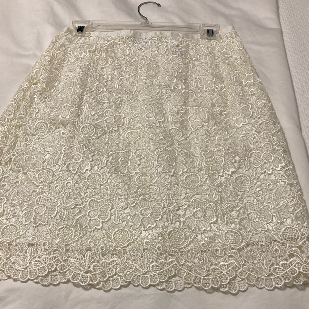 Fabulous cream Lace Skirt
